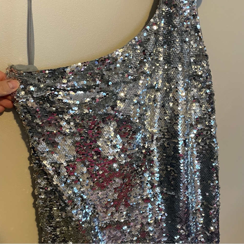 NWT Maeve XL one shoulder silver sequin gown dress from Anthropologie - Picture 7 of 15
